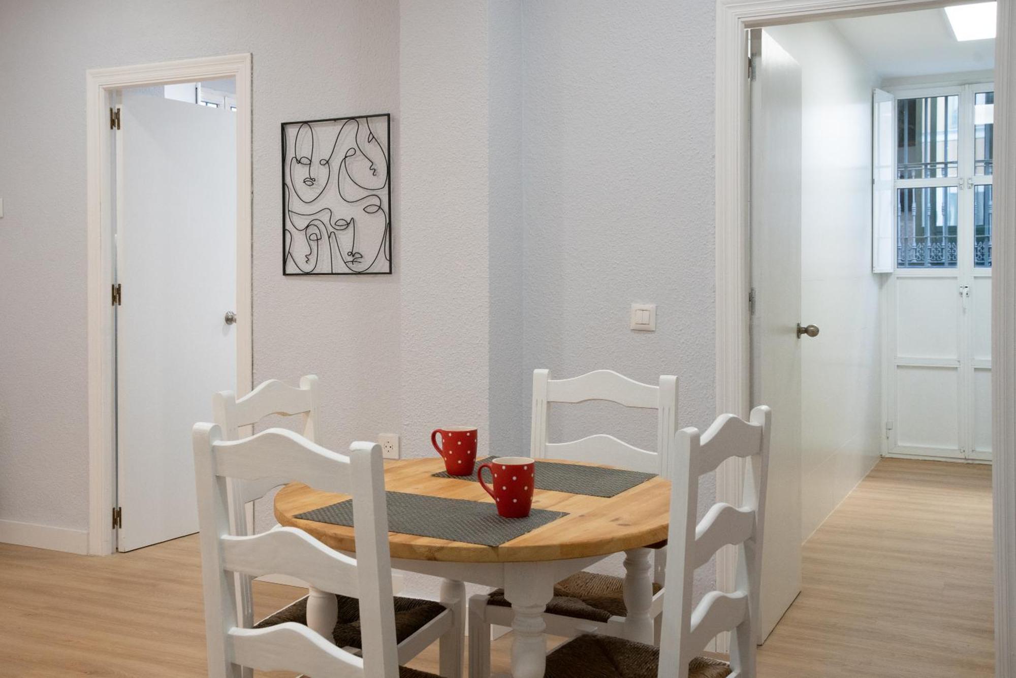 Apartamentos Alfaqueque B Sevilla Exteriör bild